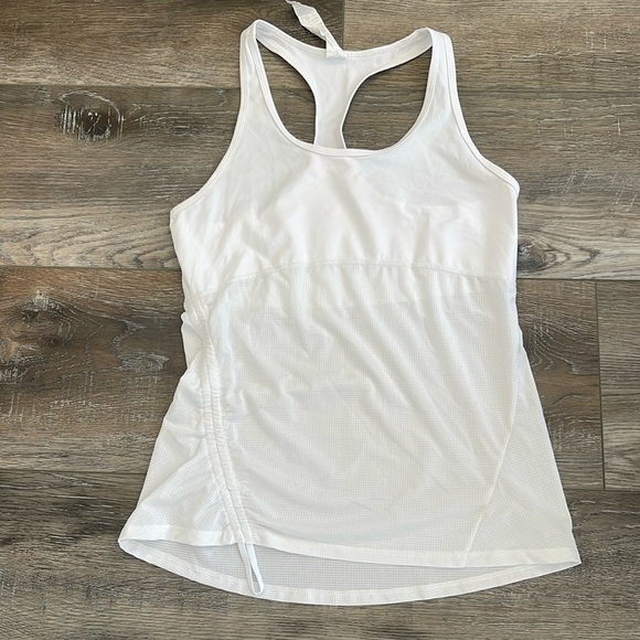 Fabletics Tops - Fabletics tank top EUC size S
